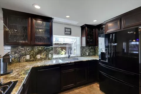 Kitchen - 5078 Western Ave, Olivehurst, CA 95961 photo 6 of 10