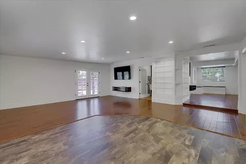 Living - 5078 Western Ave, Olivehurst, CA 95961 photo 6 of 8