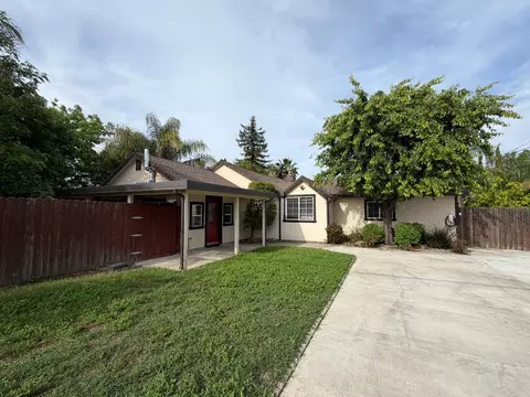 5078 Western Ave, Olivehurst, CA 95961