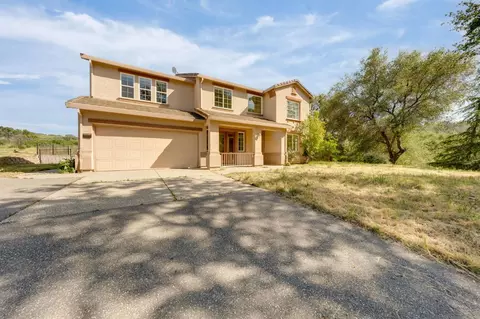 15051 Amberley Ln, Grass Valley, CA 95949