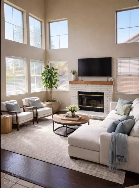 Living - 877 Bateman Way, Galt, CA 95632 photo 3 of 3