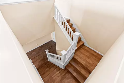 Entry Way - 9410 Rose Ct, Live Oak, CA 95953 photo 3 of 11