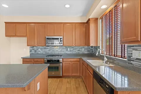 Kitchen - 9410 Rose Ct, Live Oak, CA 95953 photo 2 of 5