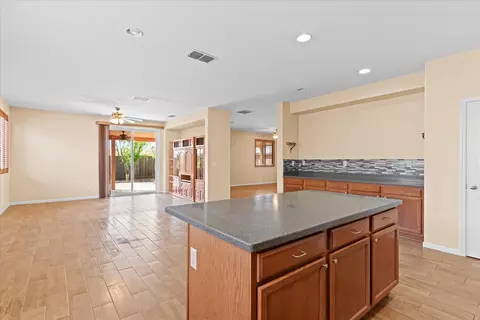 Living - 9410 Rose Ct, Live Oak, CA 95953 photo 12 of 23