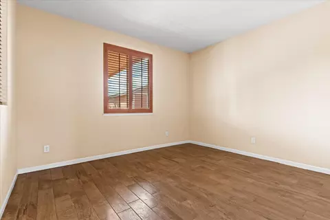 Bedroom - 9410 Rose Ct, Live Oak, CA 95953 photo 1 of 12
