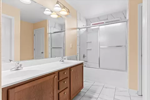 Bath - 9410 Rose Ct, Live Oak, CA 95953 photo 5 of 8
