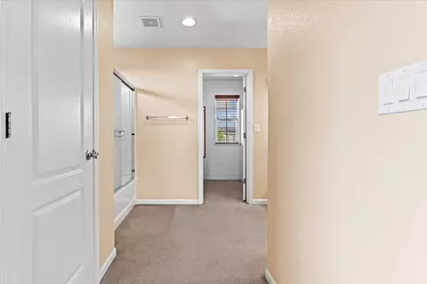 Entry Way - 9410 Rose Ct, Live Oak, CA 95953 photo 5 of 11