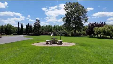 Exterior - 1415 St Francis Ave, Modesto, CA 95356 photo 3 of 10