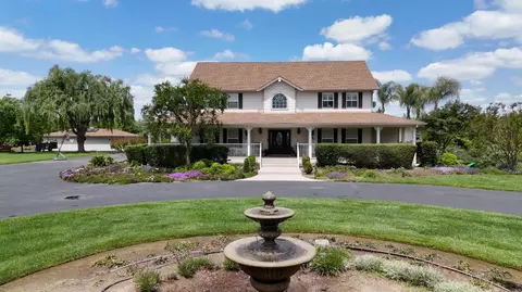 Exterior - 1415 St Francis Ave, Modesto, CA 95356 photo 1 of 10