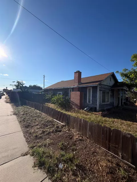 2149 5th, Hughson, CA 95326 photo 2