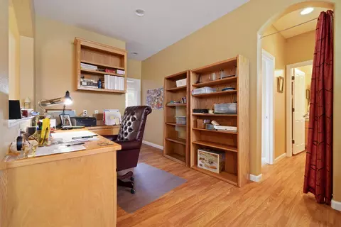 Entry Way - 4237 Blake Dr, Modesto, CA 95356 photo 9 of 12