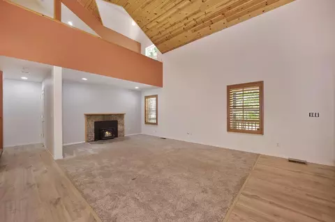 Living - 1861 Rubicon Rd, Georgetown, CA 95634 photo 3 of 12