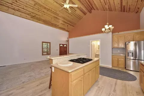 Kitchen - 1861 Rubicon Rd, Georgetown, CA 95634 photo 5 of 6