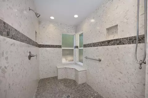 Bath - 1861 Rubicon Rd, Georgetown, CA 95634 photo 2 of 5