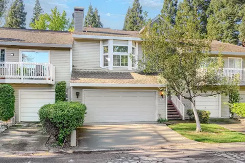 223 Live Oak Cir #62, Roseville, CA 95678