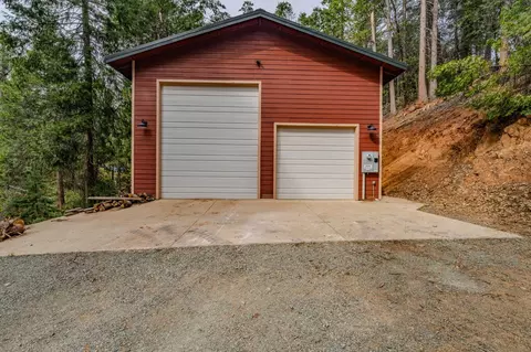 25445 Meadow Dr, Pioneer, CA 95666