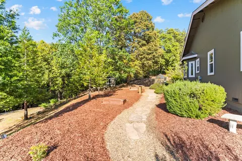 Exterior - 19850 Clinton Rd, Jackson, CA 95642 photo 8 of 21