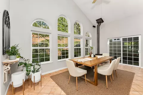 Dining - 19850 Clinton Rd, Jackson, CA 95642 photo 2 of 2