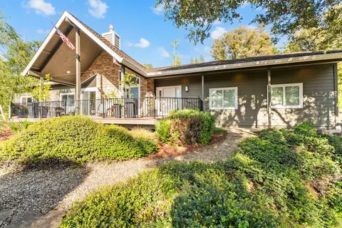 19850 Clinton Rd, Jackson, CA 95642