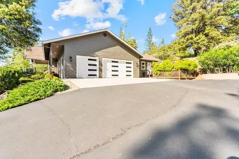 Exterior - 19850 Clinton Rd, Jackson, CA 95642 photo 20 of 21