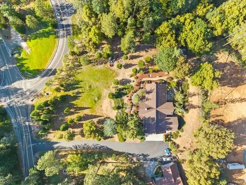 View/Area - 19850 Clinton Rd, Jackson, CA 95642 photo 2 of 3