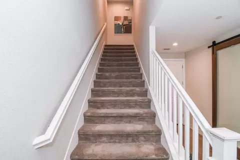 Entry Way - 973 Legend Ter, Davis, CA 95616 photo 6 of 9