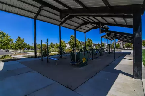 View/Area - 973 Legend Ter, Davis, CA 95616 photo 2 of 12