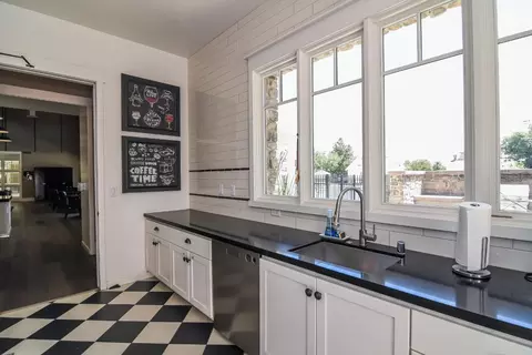 Kitchen - 973 Legend Ter, Davis, CA 95616 photo 9 of 10