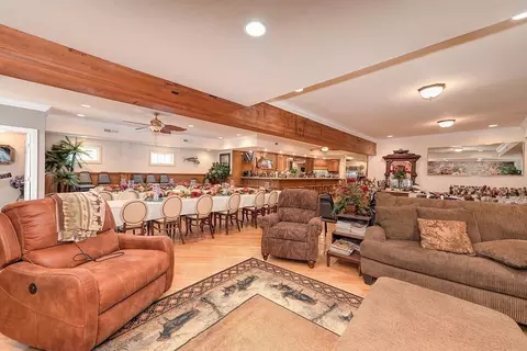 Dining - 16390 Ridge Rd, Jackson, CA 95642 photo 6 of 6