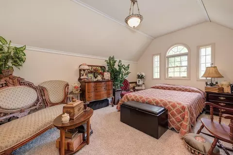 Bedroom - 16390 Ridge Rd, Jackson, CA 95642 photo 6 of 8