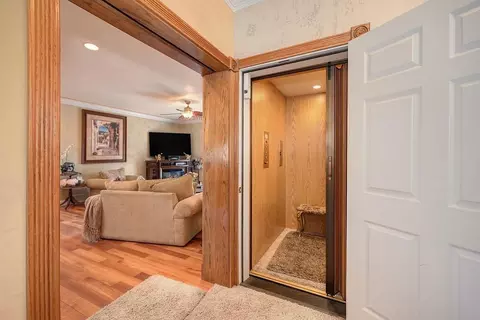 Entry Way - 16390 Ridge Rd, Jackson, CA 95642 photo 1 of 3