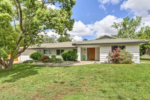 1501 Elsdon Cir, Carmichael, CA 95608