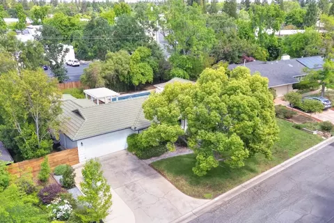 View/Area - 1501 Elsdon Cir, Carmichael, CA 95608 photo 2 of 5