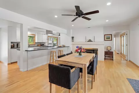 Dining - 1501 Elsdon Cir, Carmichael, CA 95608 photo 3 of 6