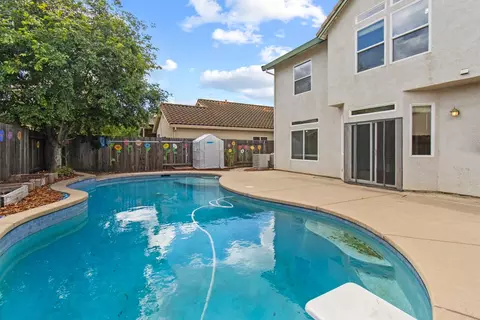805 Atwell Cir, Woodland, CA 95776