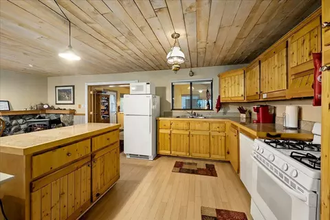 Kitchen - 3000 Succor Ln, Foresthill, CA 95631 photo 1 of 3