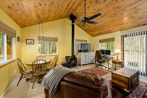Living - 3000 Succor Ln, Foresthill, CA 95631 photo 1 of 2