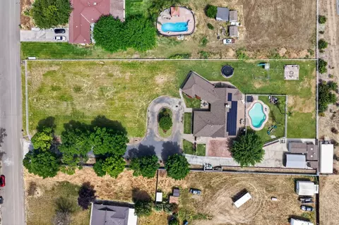 View/Area - 34672 Bernard Rd, Tracy, CA 95377 photo 5 of 6