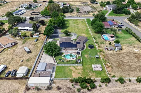 View/Area - 34672 Bernard Rd, Tracy, CA 95377 photo 2 of 6