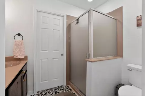 Bath - 34672 Bernard Rd, Tracy, CA 95377 photo 4 of 4
