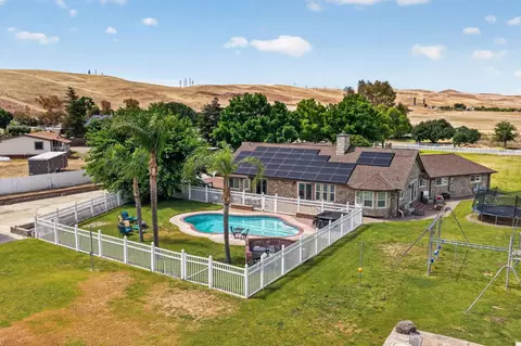 34672 Bernard Rd, Tracy, CA 95377