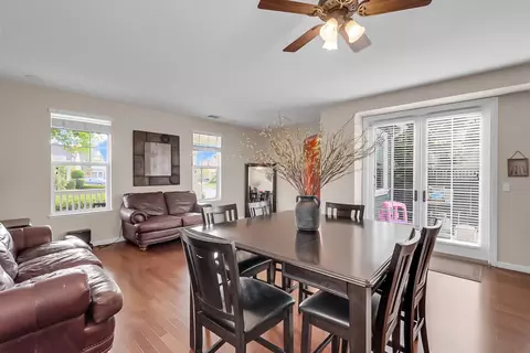 Dining - 633 Castle Haven Dr, Tracy, CA 95377 photo 2 of 2