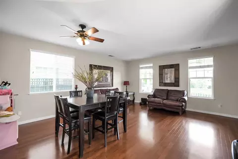 Dining - 633 Castle Haven Dr, Tracy, CA 95377 photo 1 of 2