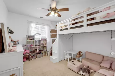 Bedroom - 633 Castle Haven Dr, Tracy, CA 95377 photo 2 of 2