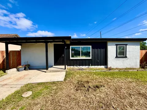 1917 Grand Ave, Sacramento, CA 95838