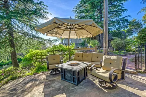 Exterior - 9475 King Rd, Loomis, CA 95650 photo 8 of 11