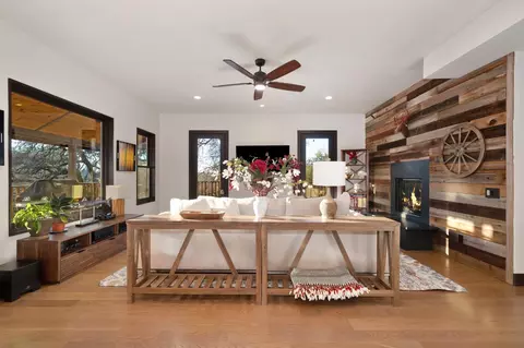 Living - 9475 King Rd, Loomis, CA 95650 photo 1 of 4