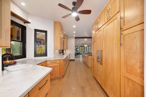 Kitchen - 9475 King Rd, Loomis, CA 95650 photo 4 of 6