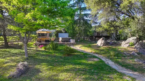 Exterior - 9475 King Rd, Loomis, CA 95650 photo 6 of 11
