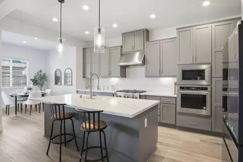 Kitchen - 2516 Orinoco Ave, Manteca, CA 95337 photo 1 of 4